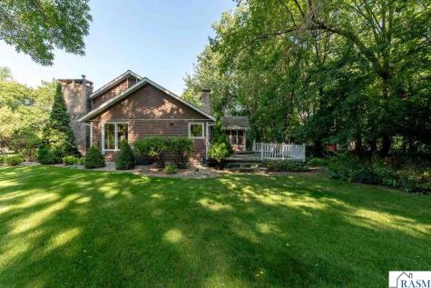 200 Greenwood Drive Mankato MN 56001