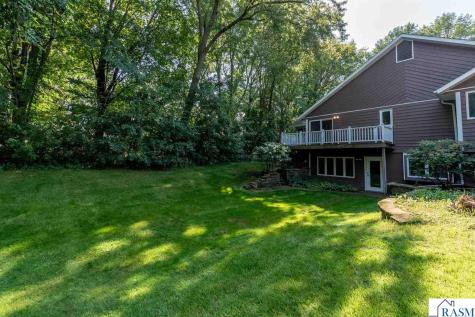 200 Greenwood Drive Mankato MN 56001