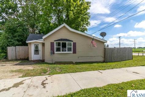 205 SW 1st Street Dodge Center MN 55927