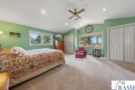 20642 528th Street Lake Crystal MN 56055