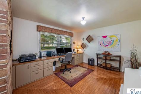 404 E 4th Street Blue Earth MN 56013