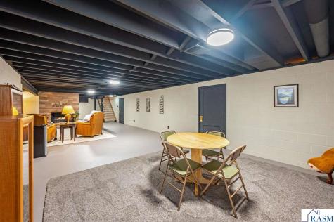 404 E 4th Street Blue Earth MN 56013