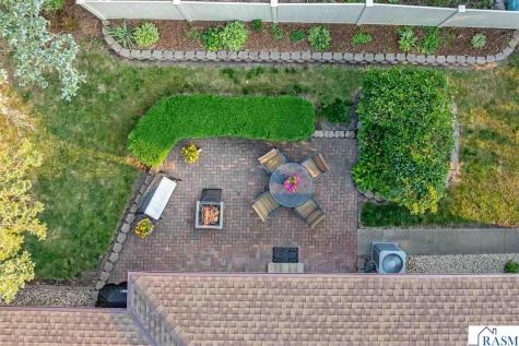 404 E 4th Street Blue Earth MN 56013