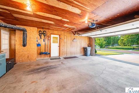 404 E 4th Street Blue Earth MN 56013