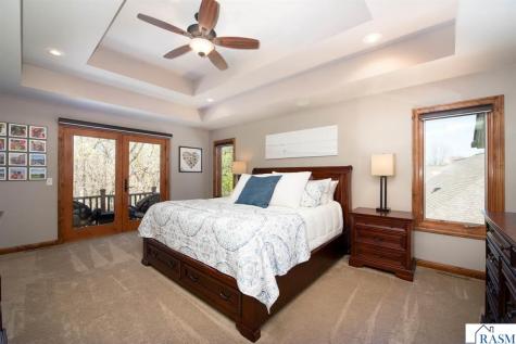 204 Woodhill Court Mankato MN 56001