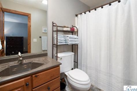 204 Woodhill Court Mankato MN 56001