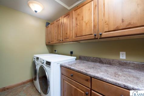 204 Woodhill Court Mankato MN 56001