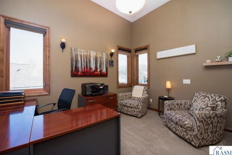 204 Woodhill Court Mankato MN 56001