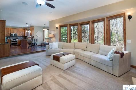 204 Woodhill Court Mankato MN 56001