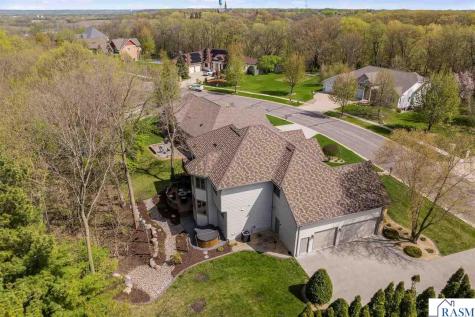 204 Woodhill Court Mankato MN 56001
