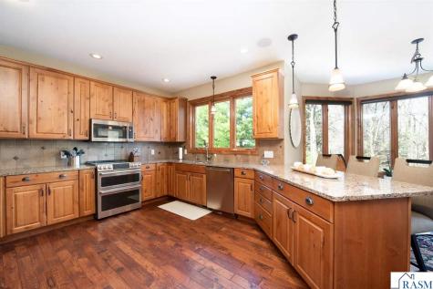 204 Woodhill Court Mankato MN 56001