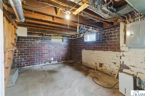 1113 N State Street Waseca MN 56093