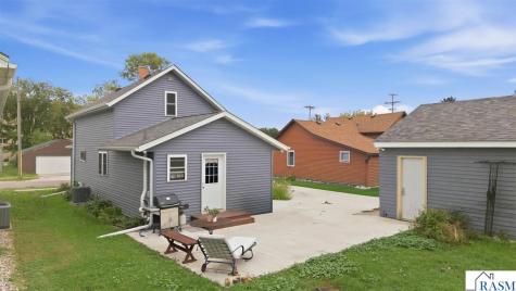 221 S Lincoln Street Lake Crystal MN 56055