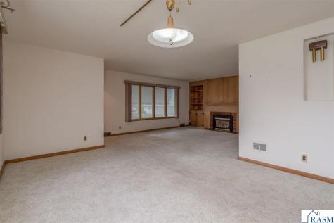205 N Thompson Street Delavan MN 56023