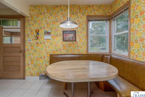 205 N Thompson Street Delavan MN 56023