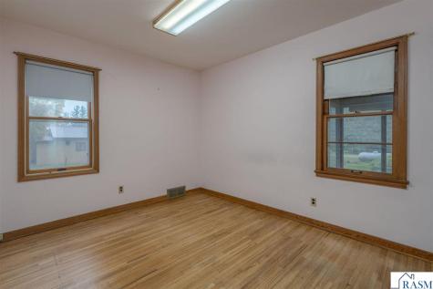 205 N Thompson Street Delavan MN 56023