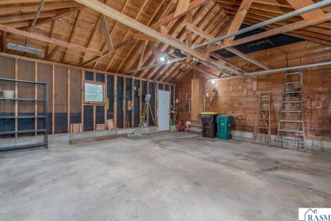 205 N Thompson Street Delavan MN 56023