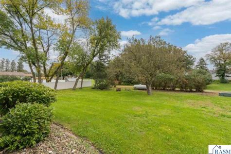 205 N Thompson Street Delavan MN 56023