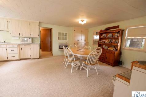 16 Shoreview Lane Winnebago MN 56098