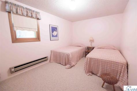 16 Shoreview Lane Winnebago MN 56098