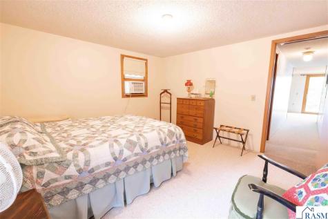 16 Shoreview Lane Winnebago MN 56098