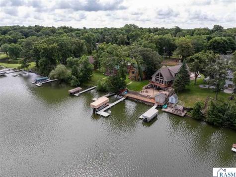 16 Shoreview Lane Winnebago MN 56098