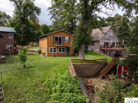 16 Shoreview Lane Winnebago MN 56098