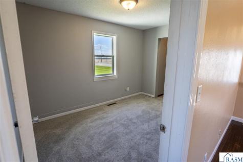 58596 158th Street Mapleton MN 56065