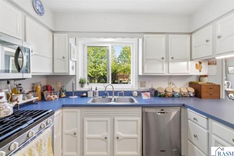 350 SW 13 Street Owatonna MN 55060