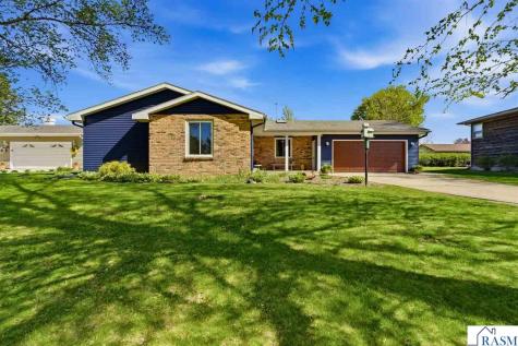 350 SW 13 Street Owatonna MN 55060
