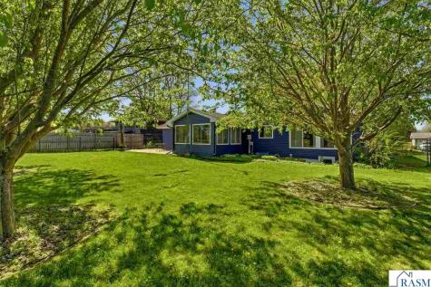 350 SW 13 Street Owatonna MN 55060