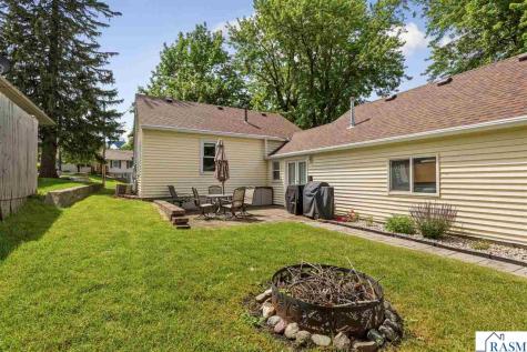 305 2nd Street Cleveland MN 56017
