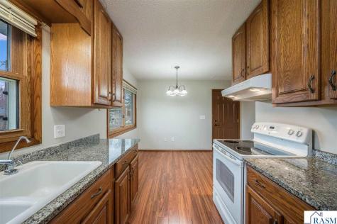 406 Linda Drive Eagle Lake MN 56024