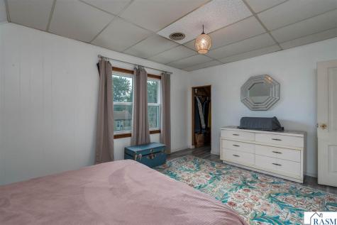 1041 Quincy Street North Mankato MN 56003