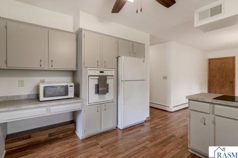 322 E Blue Earth Street Lake Crystal MN 56055