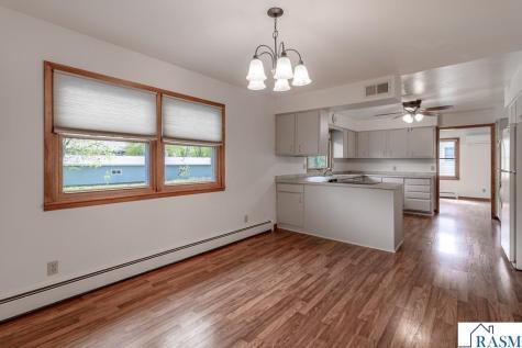 322 E Blue Earth Street Lake Crystal MN 56055