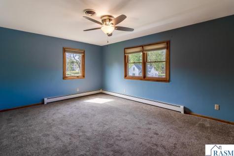 322 E Blue Earth Street Lake Crystal MN 56055