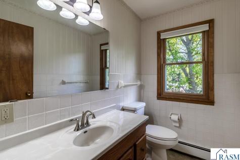 322 E Blue Earth Street Lake Crystal MN 56055