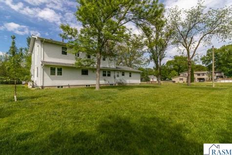 322 E Blue Earth Street Lake Crystal MN 56055