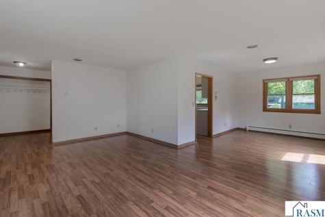 322 E Blue Earth Street Lake Crystal MN 56055