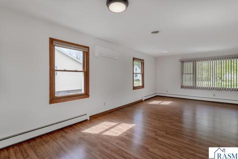 322 E Blue Earth Street Lake Crystal MN 56055