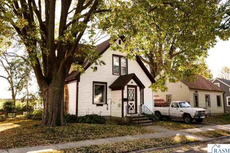 733 South Avenue North Mankato MN 56003