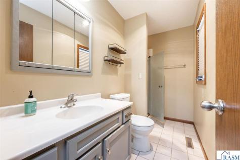 1003 Shady Oak Drive North Mankato MN 56003