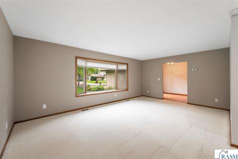 1003 Shady Oak Drive North Mankato MN 56003