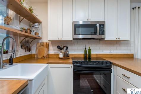312 N Belmont Drive Mankato MN 56001