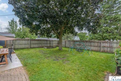 312 N Belmont Drive Mankato MN 56001