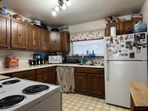 1014 N 8th Avenue St. James MN 56081