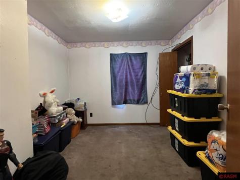 1014 N 8th Avenue St. James MN 56081