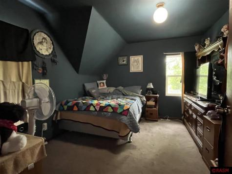 1014 N 8th Avenue St. James MN 56081