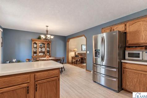 18340 1st Avenue New Ulm MN 56073